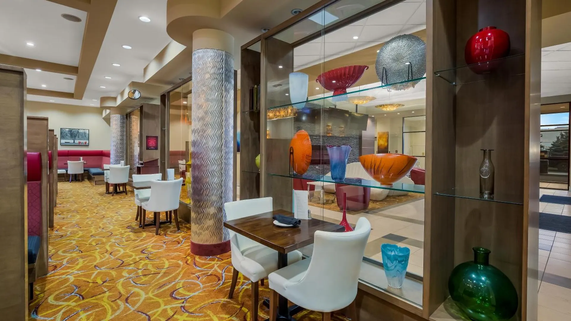 Hotel 11, Mod A Sonesta Collection YYC