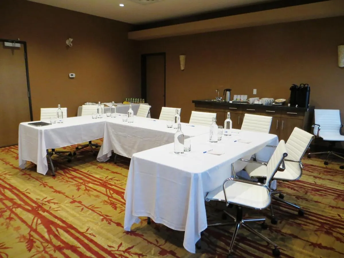 Hotel 11, Mod A Sonesta Collection YYC