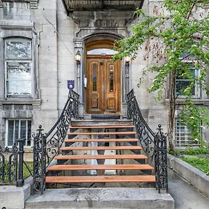  Apartment Old Port By Restavio Canada
