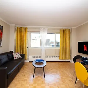  Apartment Golden Castle Canada